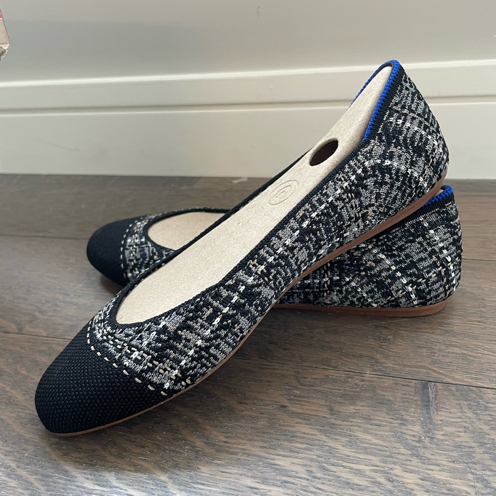 BNIB Rothy’s 6.5 square midnight tweed (discontinued)